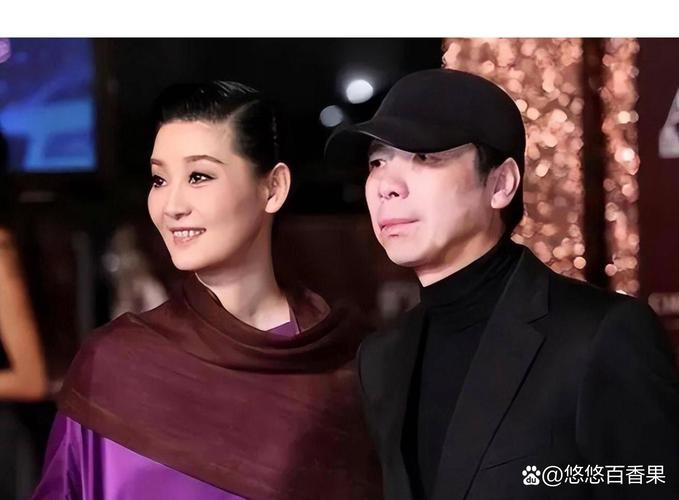 2025澳门資料免費大全和冯小刚养女高中毕业与冯小刚收养的女儿